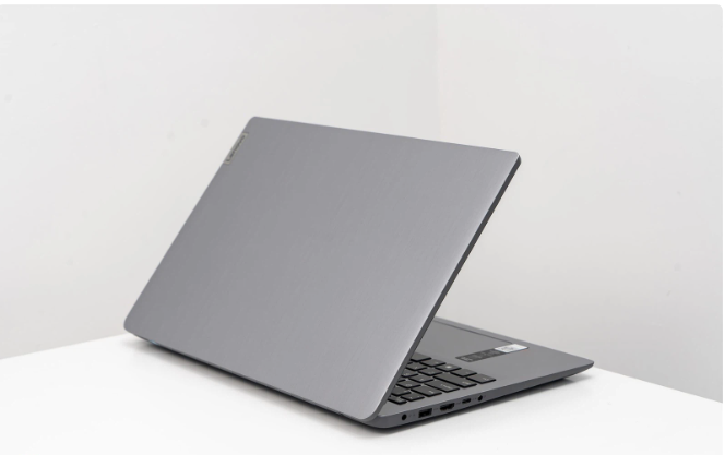 Lenovo IdeaPad 3 15ITL6 (ảnh 1)