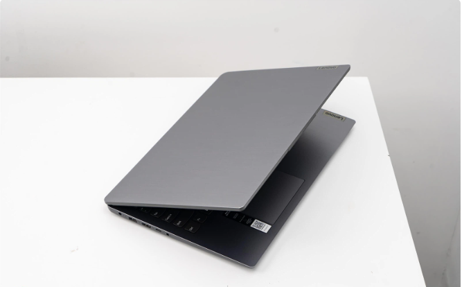 Lenovo IdeaPad 3 15ITL6 (ảnh 7)